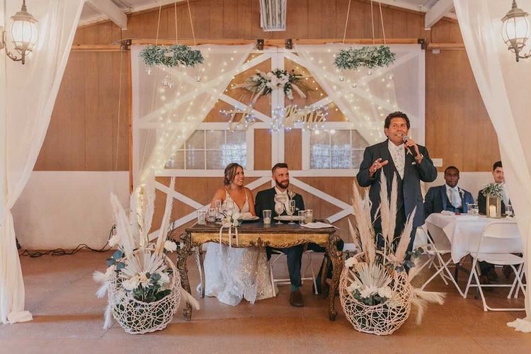 Bride and groom desert sweetheart table